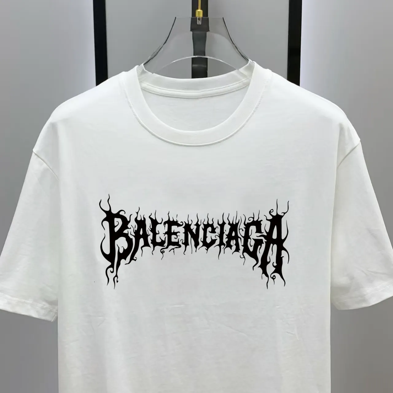 # 2026 New Arrival New Arrival T Premium ！ logo Premium 250 . . . . . ！ ！ ：Black。White！ Sizes： S M L XL XXL ：50 52 55 58 61 ：69 71 73 75 77 ：48 50 53 56 58 ：22 22.5 23 23.5 24 ， 1-3CM